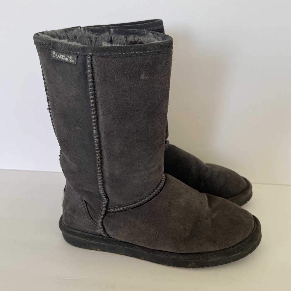 Bearpaw Emma Women's Gray Suede Tall‎ Boots Size 7 Sheepskin Wool Southwest Chic